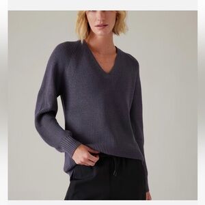 Athleta EnRoute Hanover V-Neck Sweater - Dusty Purple